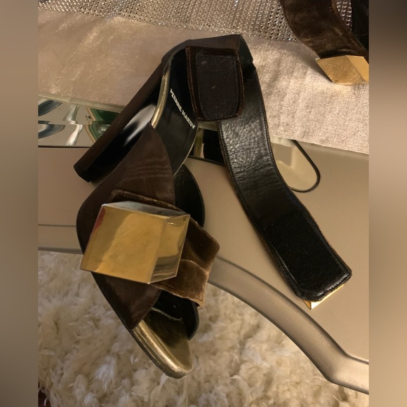 ❌❌❌SOLD❌❌ Brown Pierre Hardy Sandals SZ 9 🔥🔥🔥 - Picture 11 of 16